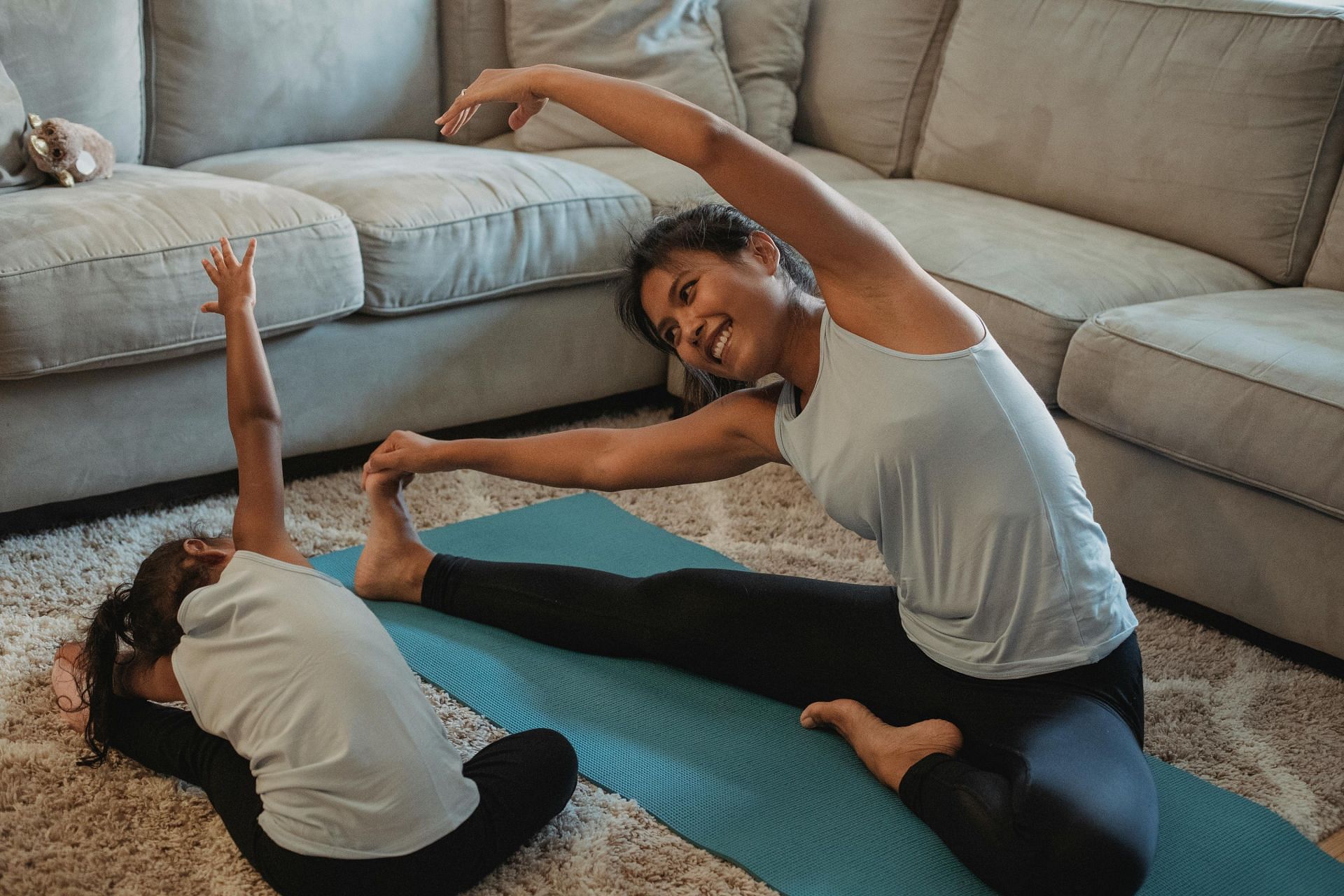 What would be your tool to introduce mindfulness to your children? (Image via Pexels/ kamaji Ogino)